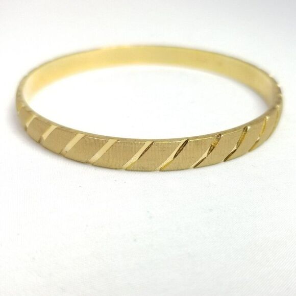 Vintage Monet Gold Tone Striped Bangle Bracelet, Stacking Signed Estate - Picture 5 of 6